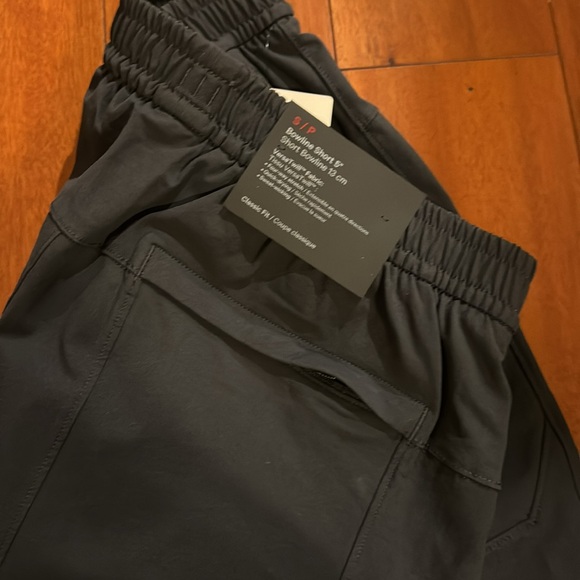 Lululemon bowline short 5” - Picture 9 of 9